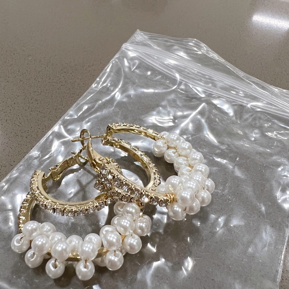 Pearl earrings